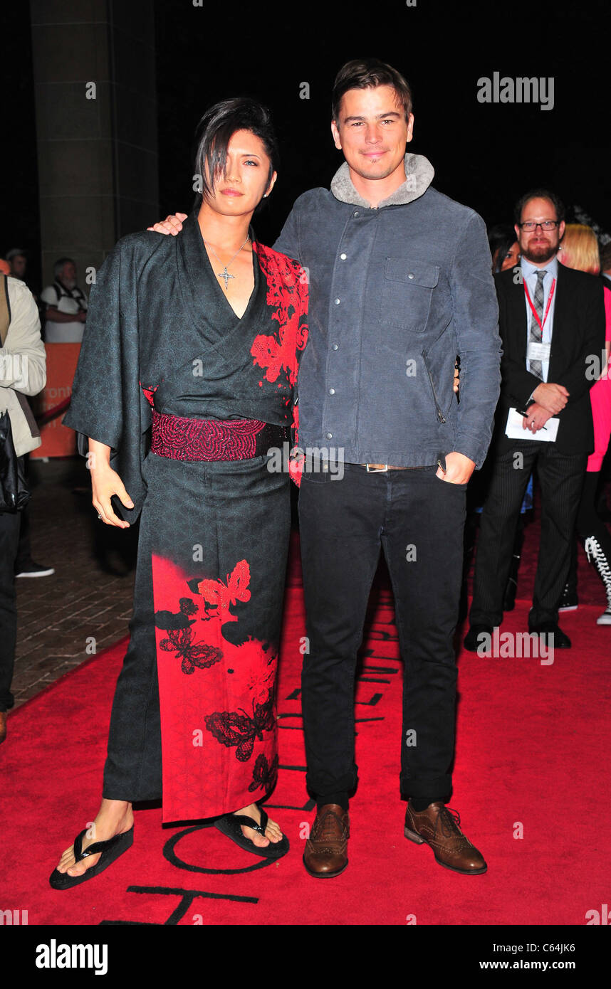 GACKT, Josh Hartnett presso gli arrivi per Premiere BUNRAKU proiezione a Toronto International Film Festival (TIFF), Ryerson Theater, Foto Stock