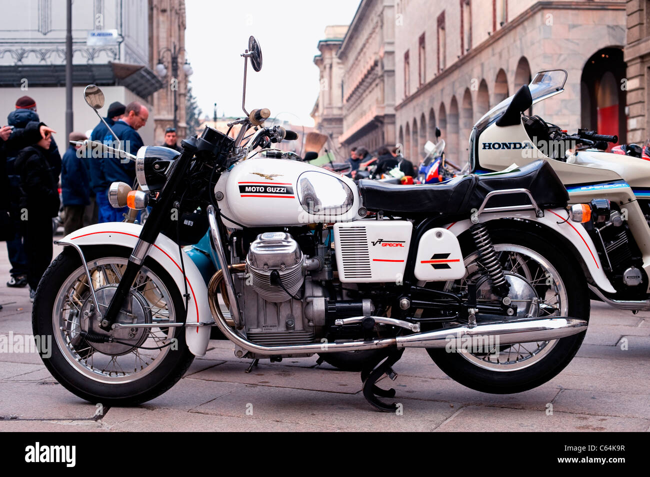 Moto guzzi a Milano Foto Stock