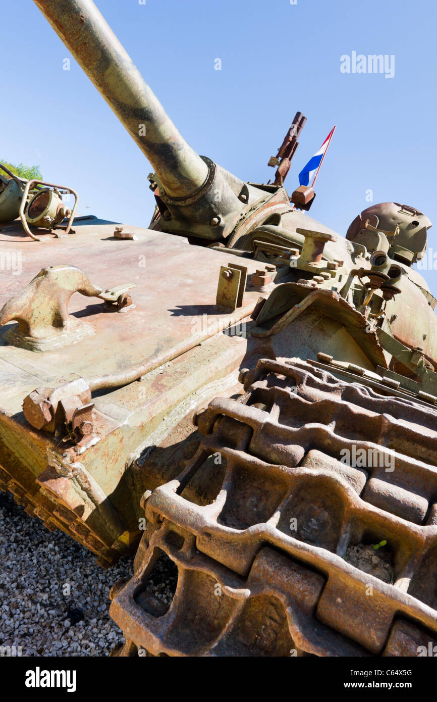 T-55 serbatoio come un monumento in Cavoglave in Croazia vicino Knin Foto Stock