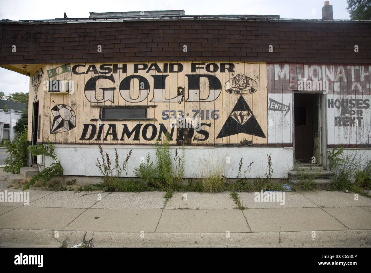 Edifici abbandonati e imprese, quartiere Brightmoor, Detroit, Michigan Foto Stock
