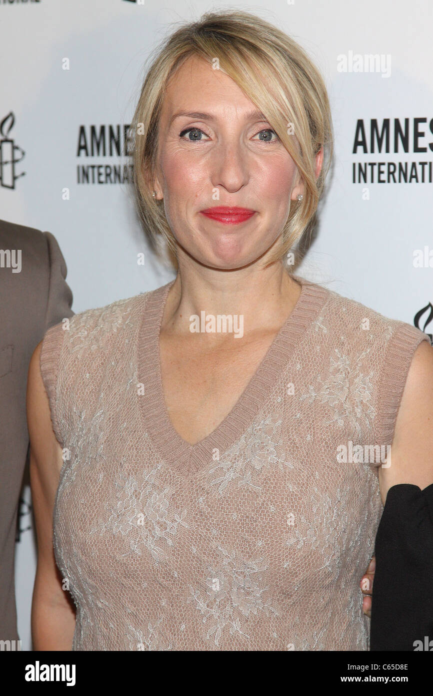 Sam Taylor-Wood presso gli arrivi per NOWHERE BOY Premiere, BMCC Tribeca Performing Arts Center di New York, NY, 21 settembre 2010. Foto di: Rob Kim/Everett Collection Foto Stock