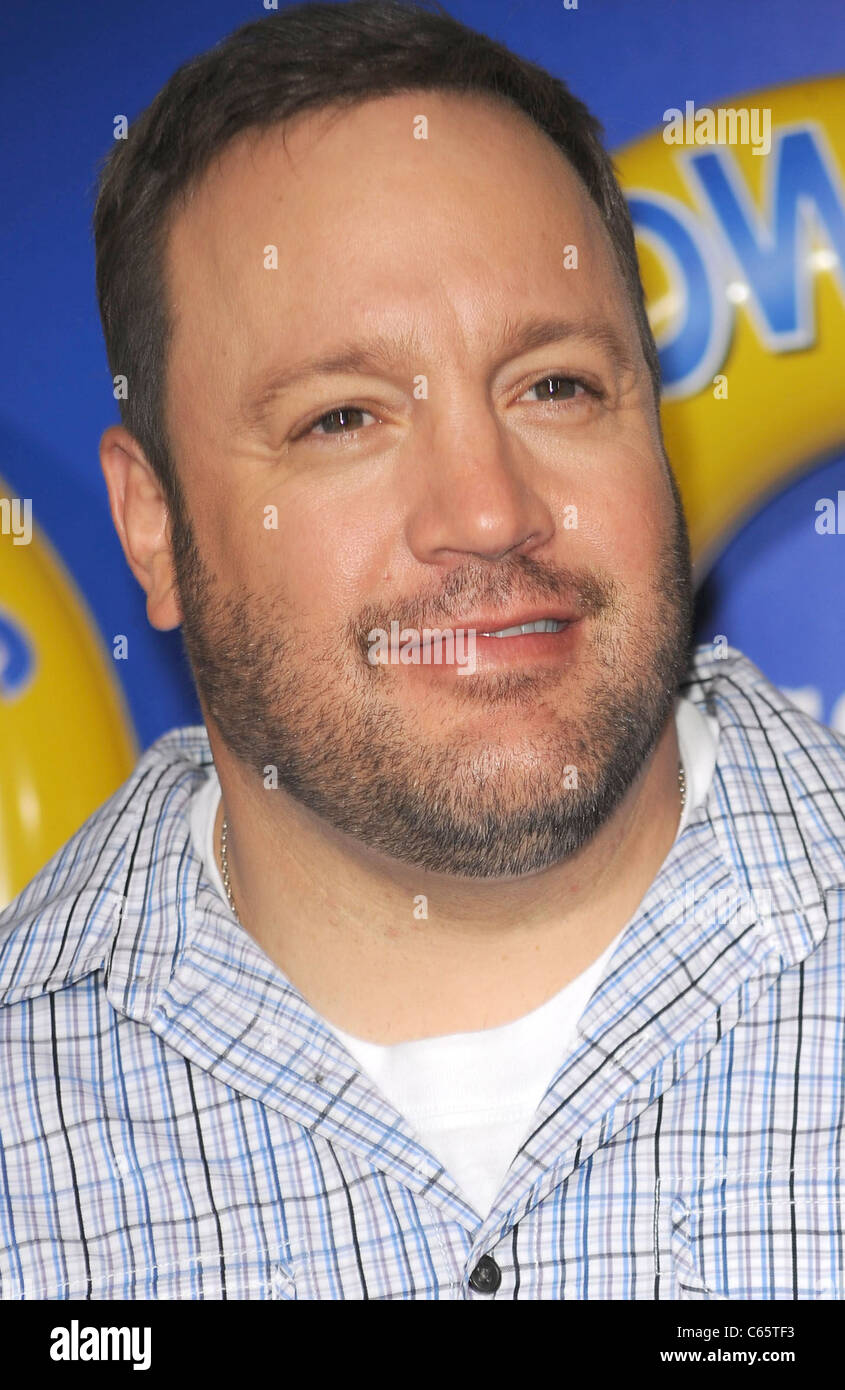 Kevin James presso gli arrivi per adulti Premiere, il Teatro Ziegfeld, New York, NY Giugno 23, 2010. Foto di: Kristin Callahan/Everett Collection Foto Stock