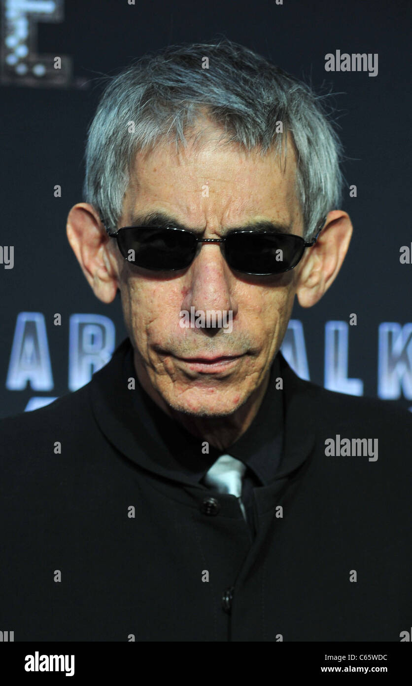 Richard Belzer all'arrivo del HBO BOARDWALK EMPIRE Serie Premiere, il Teatro Ziegfeld, New York, NY, 15 settembre 2010. Foto di: Gregorio T. Binuya/Everett Collection Foto Stock