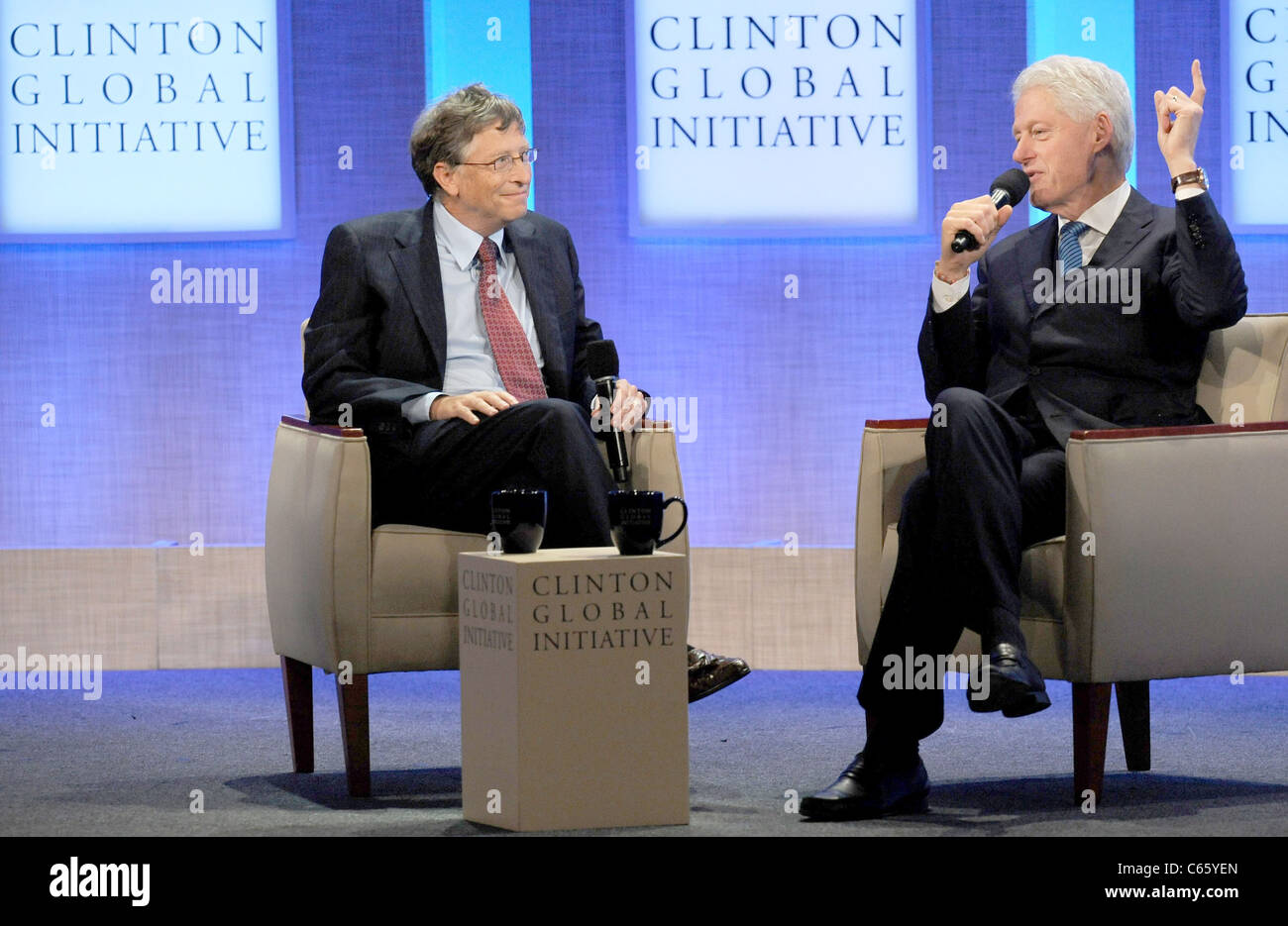Bill Gates, Bill Clinton di presenze per Clinton annuale iniziativa globale (CGI), , New York, NY Settembre 23, 2010. Foto di: Foto Stock