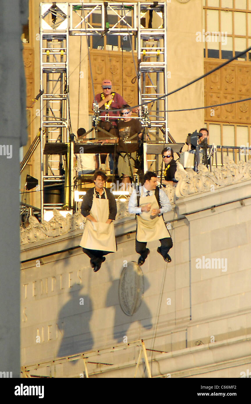 Tom Cruise, Jimmy Kimmel in talk show in apparenza per Jimmy Kimmel Live, Hollywood Blvd., Los Angeles, CA 25 Giugno 2010. Foto Da: Michael Germana/Everett Collection Foto Stock
