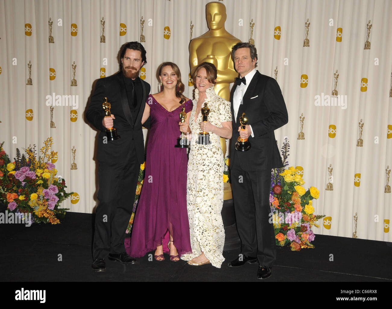 Christian Bale, Natalie Portman, Melissa Leo e Colin Firth in sala stampa per l'ottantatreesimo Academy Awards - Gli Oscar Sala Stampa, Foto Stock