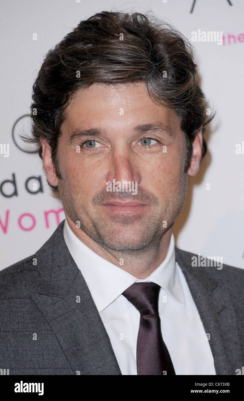 Patrick Dempsey presso gli arrivi per il decimo anniversario della fondazione Avon per le donne "Gala celebrando Champions che cambia la vita delle donne", Cipriani, New York, NY Ottobre 26, 2010. Foto di: Kristin Callahan/Everett Collection Foto Stock