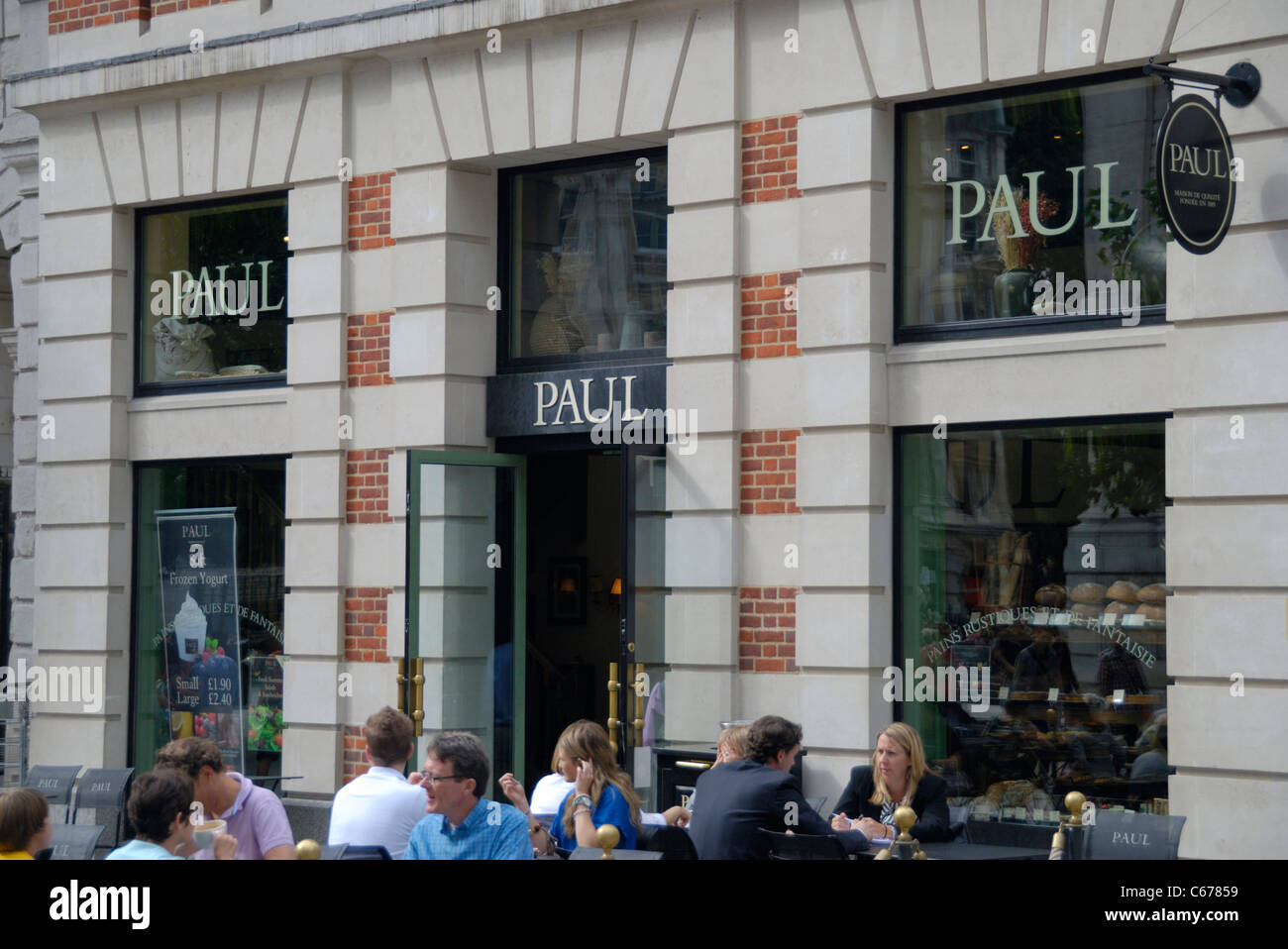 Paolo, famiglia francese panetteria e pasticceria, Paternoster Square, Londra, Inghilterra Foto Stock