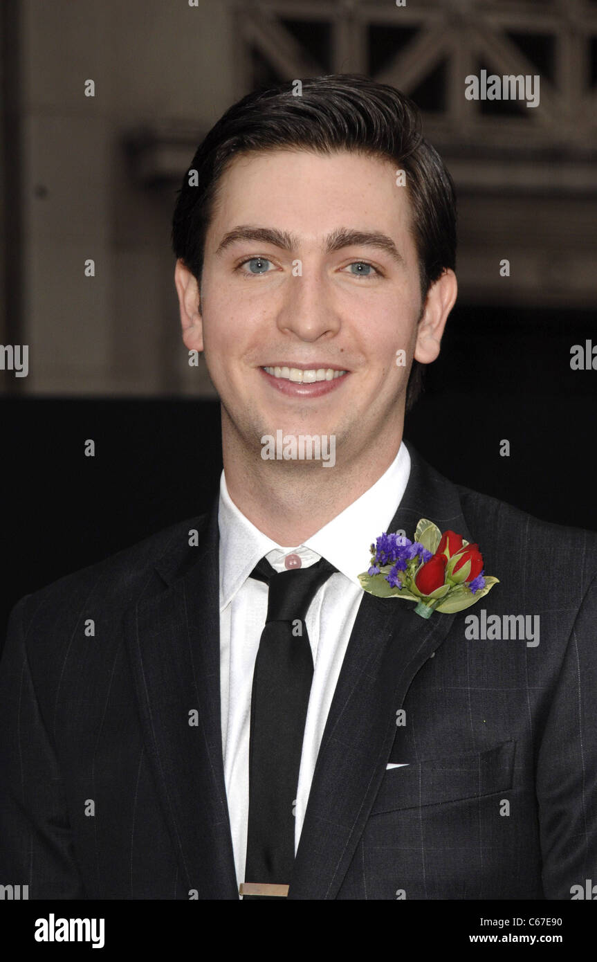 Nicholas Braun presso gli arrivi per PROM Premiere, El Capitan theater, Los Angeles, CA il 21 aprile 2011. Foto di: Elizabeth Goodenough/Everett Collection Foto Stock