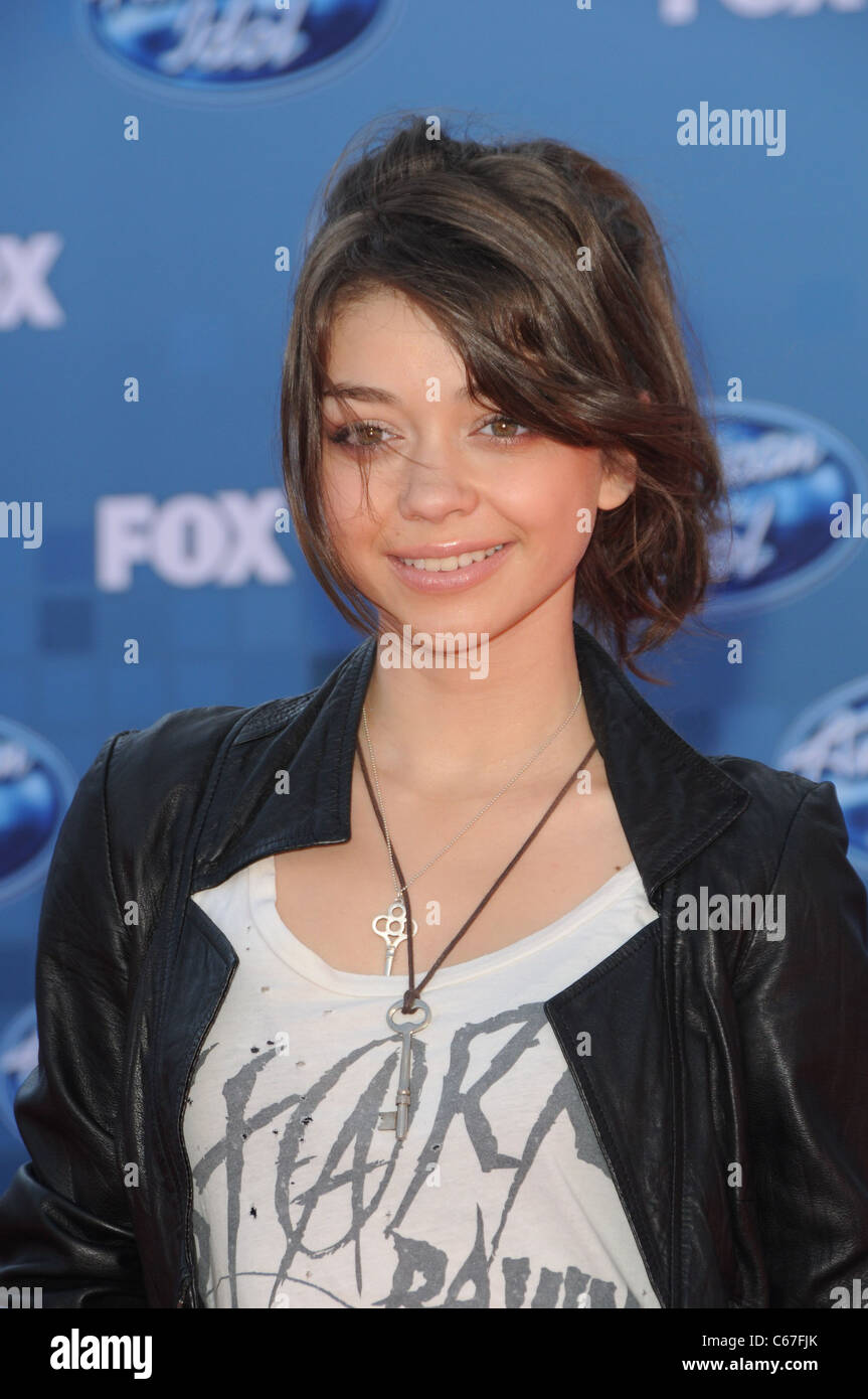 Sarah Hyland presso gli arrivi per American Idol Gran Finale 2011, Nokia Theater L.A. LIVE, Los Angeles, CA Maggio 25, 2011. Foto di: Dee Cercone/Everett Collection Foto Stock