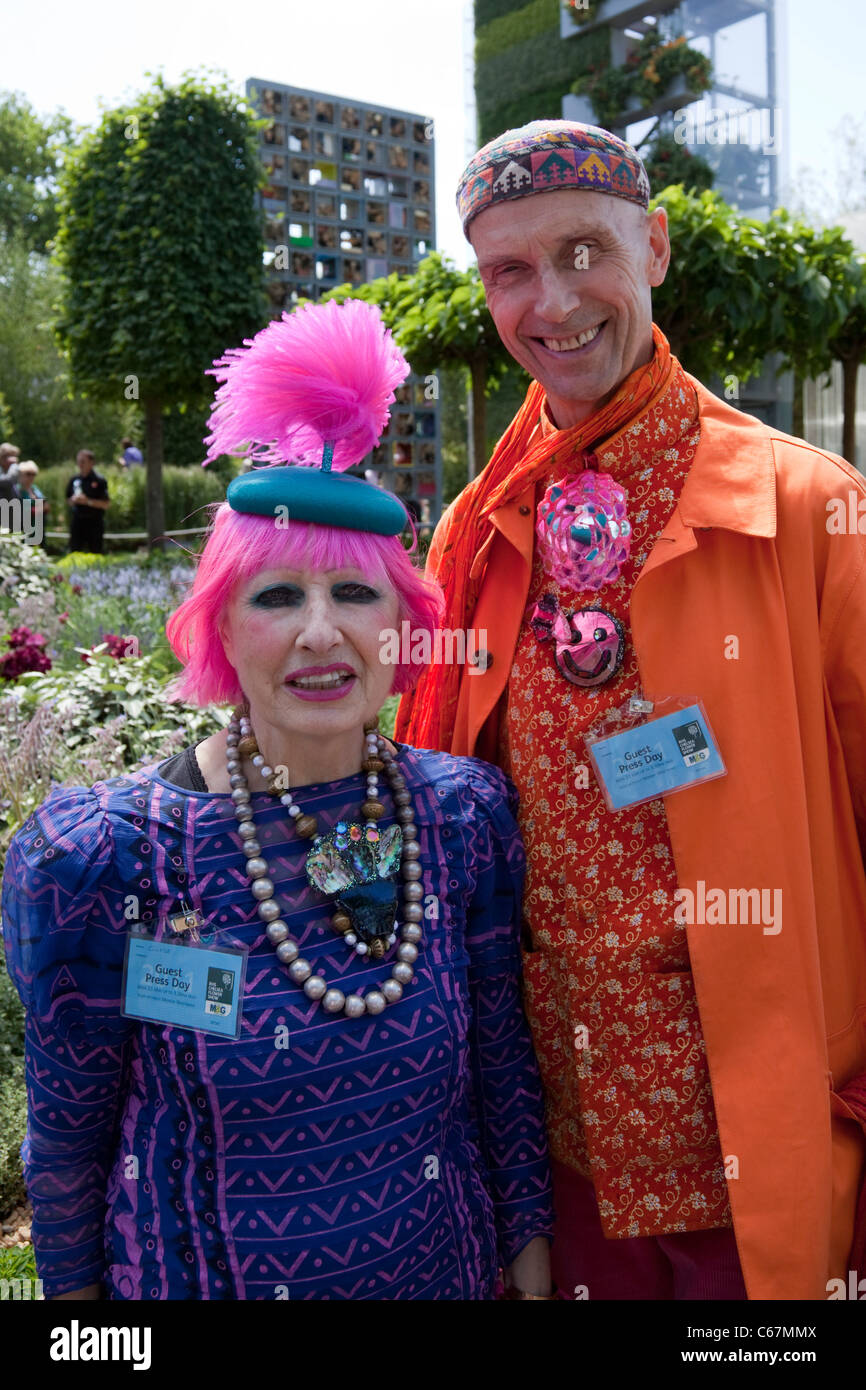 Chelsea Flower Show 2011, stilista Zandra Rhodes e Andrew Logan Foto Stock