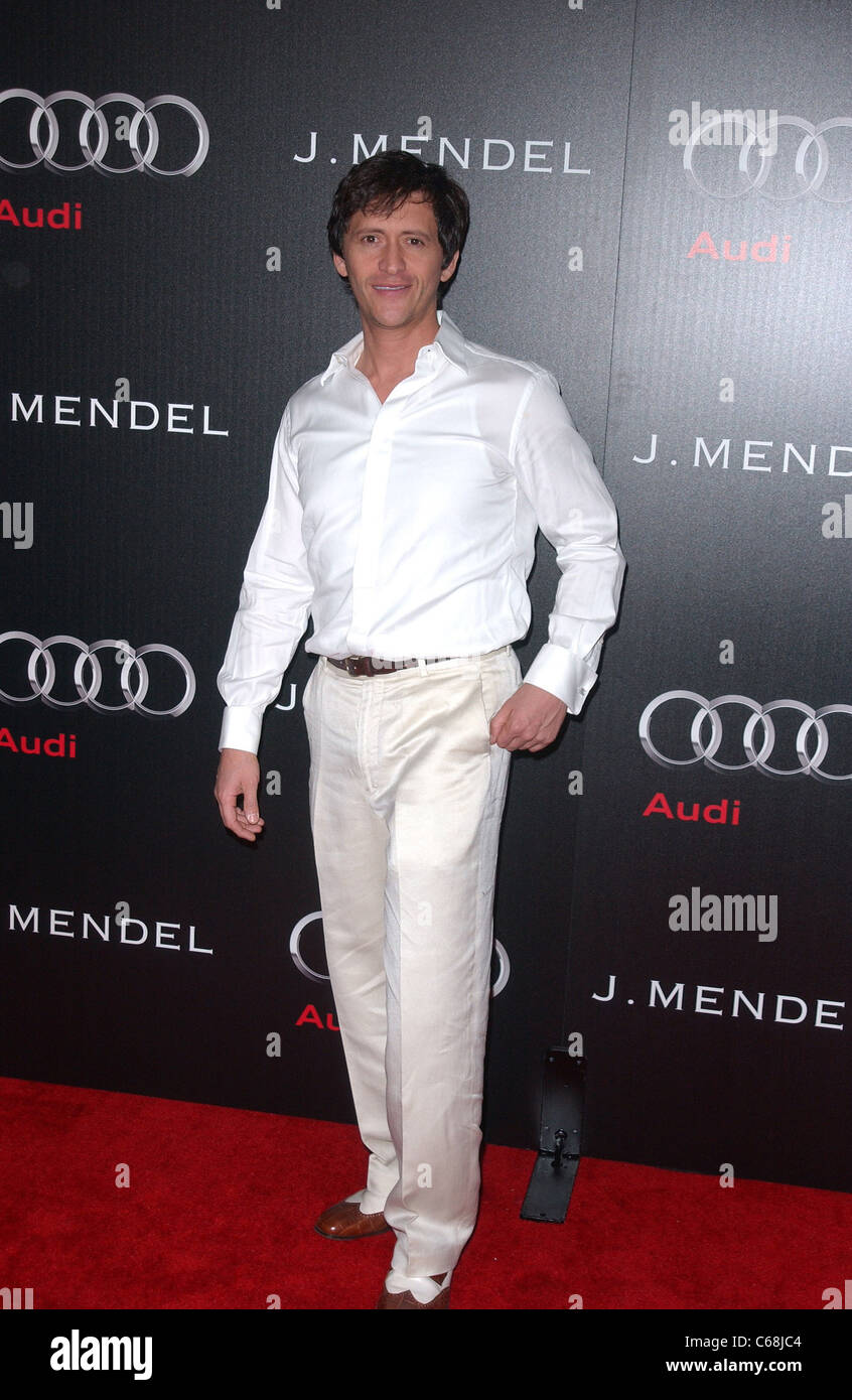 Clifton Collins Jr. presso gli arrivi per Audi Golden Globes settimana inizio Party, Cecconi, Los Angeles, CA 9 gennaio 2011. Foto di: Jody Cortes/Everett Collection Foto Stock