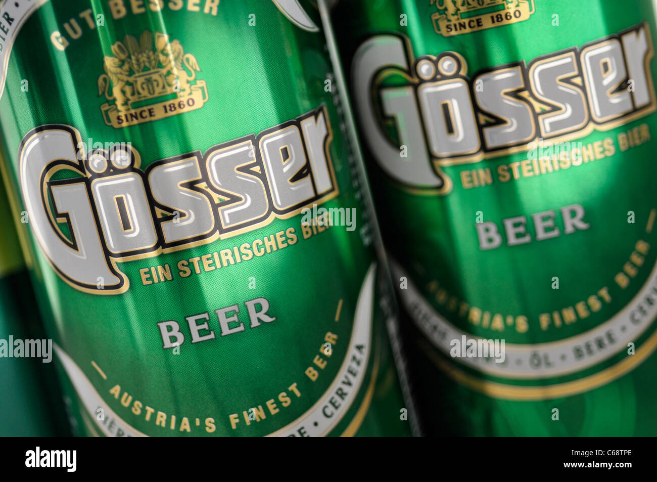 Lattine di birra, birra austriaca Gosser Foto stock - Alamy