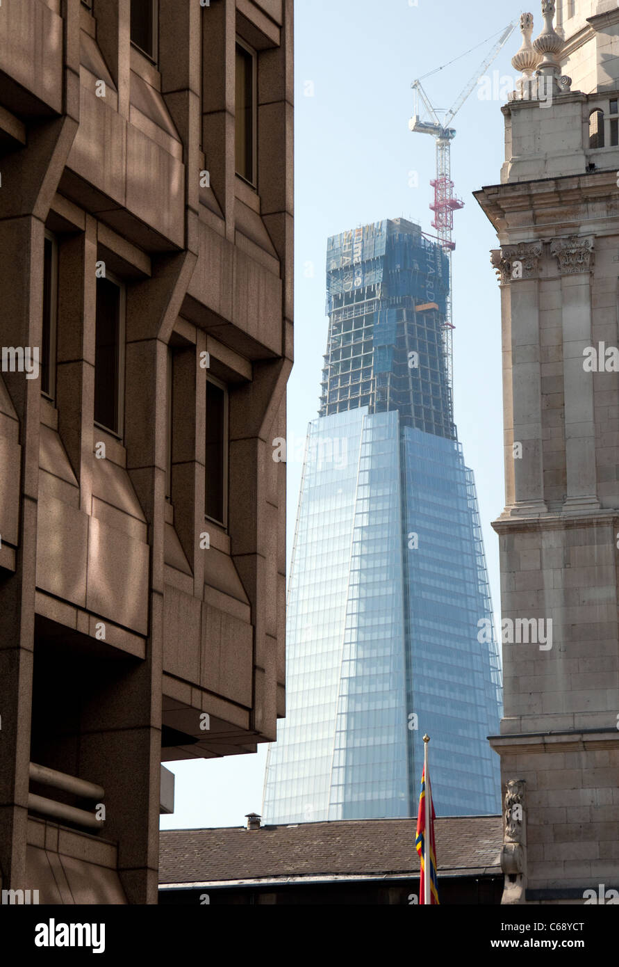 Costruzione di Shard visto dalla città di Londra - Agosto 2011 Foto Stock