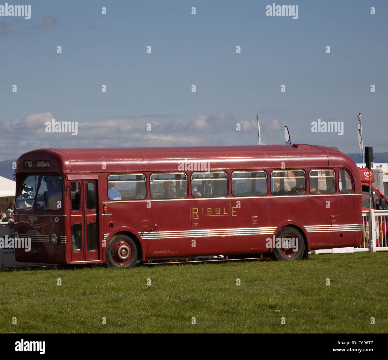 1953 Leyland Tiger Club ultimo autobus costruito in Beaumaris da Saunders Roe Foto Stock