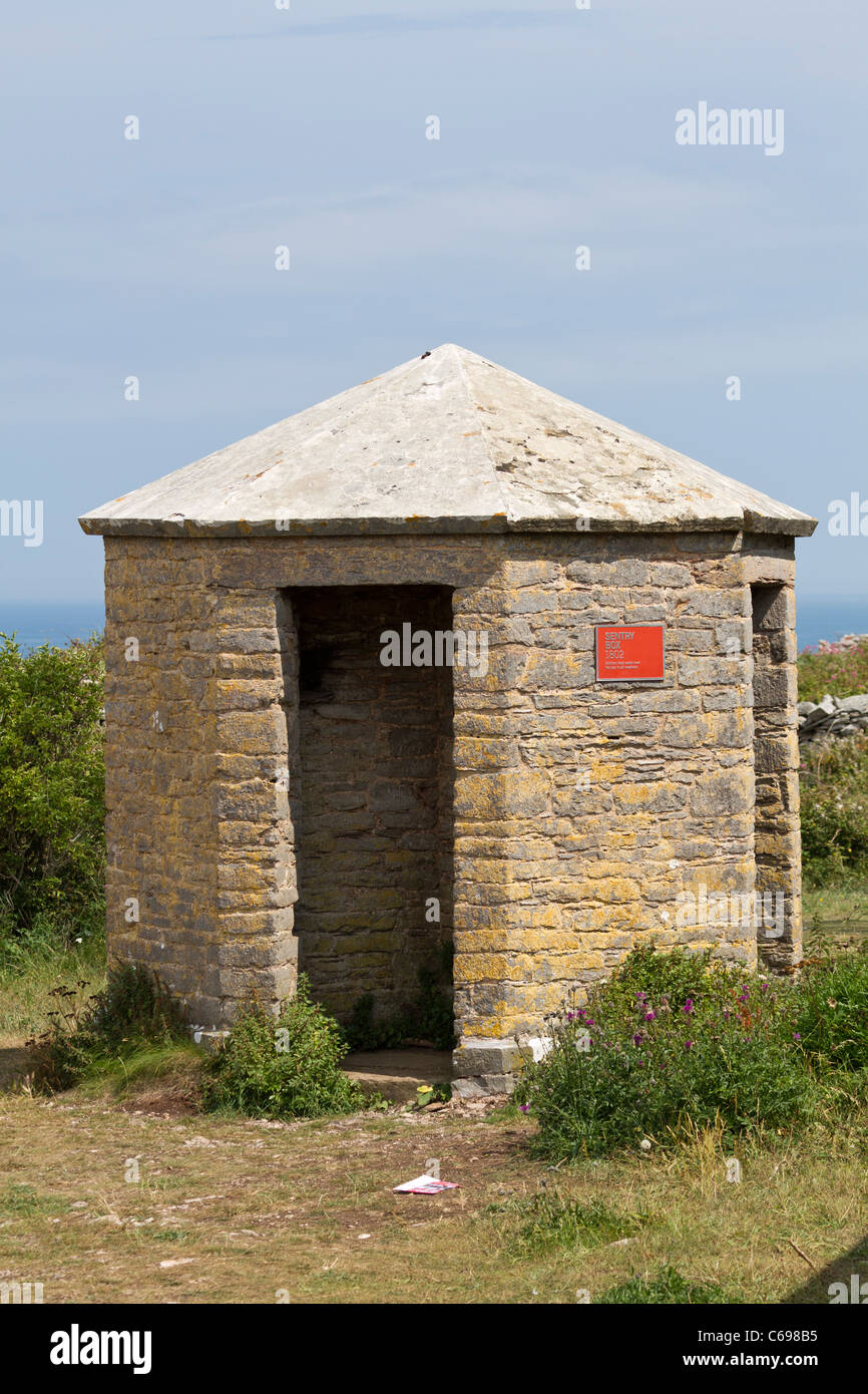 Una delle vecchie scatole di sentinella per fort il Berry Head vicino a Brixham in Devon Foto Stock