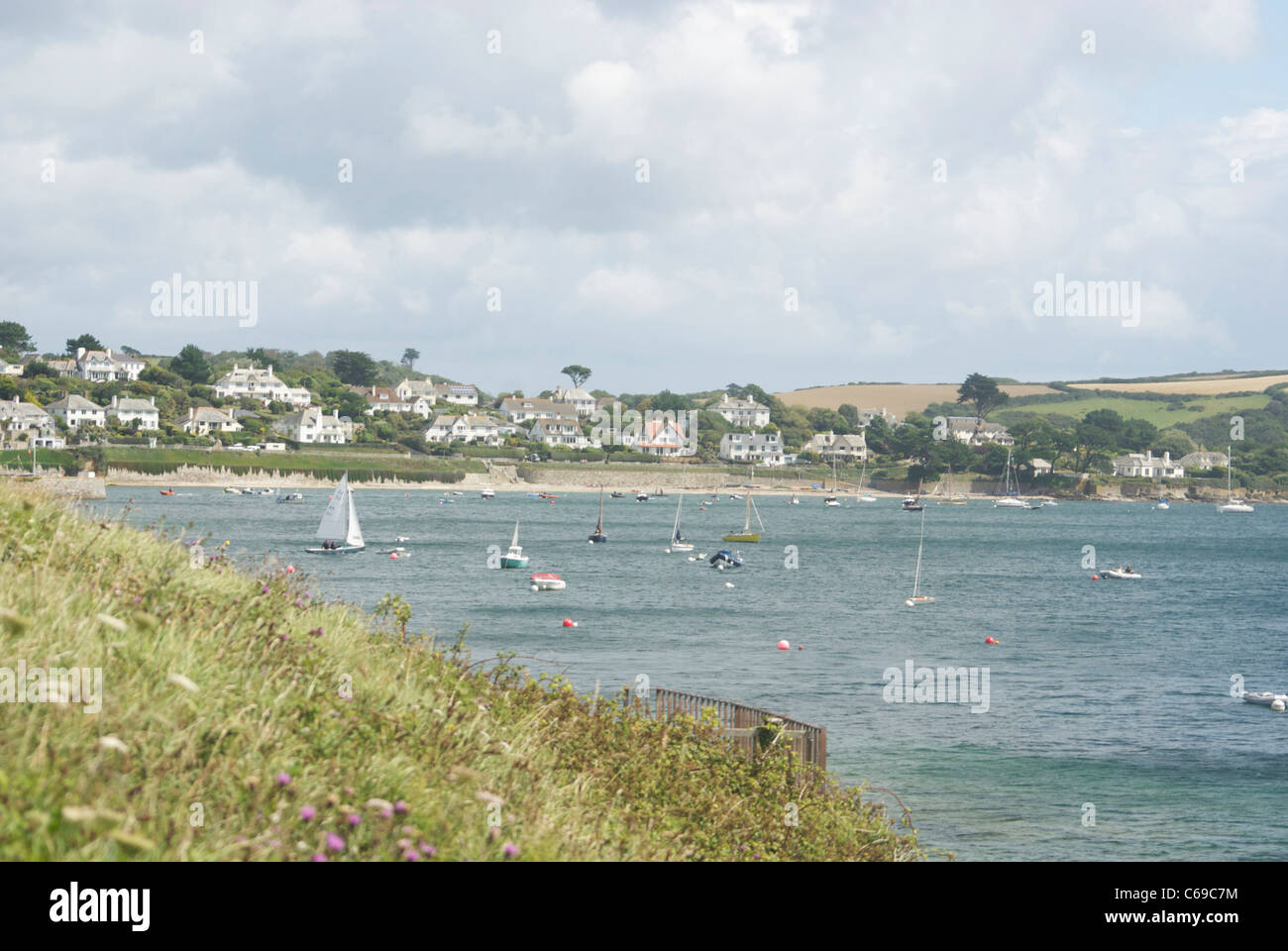 Vista di St Mawes Harbour, South Cornwall Regno Unito Foto Stock