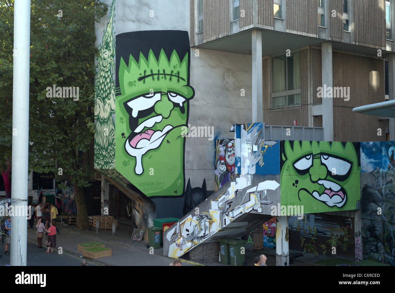 Bristol, Inghilterra street art festival Grafetti, paesaggio urbano Foto Stock