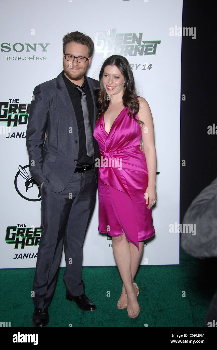 Seth Rogen, Lauren Miller presso gli arrivi per il Hornet verde Premiere, Grauman's Chinese Theatre di Los Angeles, CA 10 gennaio 2011. Foto Da: Michael Germana/Everett Collection Foto Stock