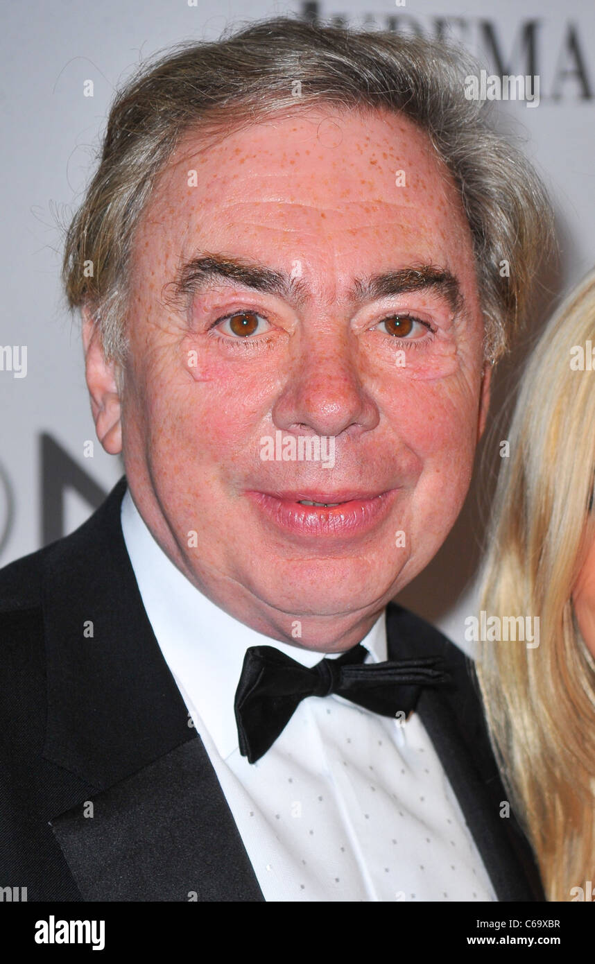 Andrew Lloyd Webber presso gli arrivi per il teatro americano del parafango annuale sessantacinquesimo Antoinette Perry Tony Awards - Arrivi PT 2, Beacon Theatre di New York, NY Giugno 12, 2011. Foto di: Gregorio T. Binuya/Everett Collection Foto Stock