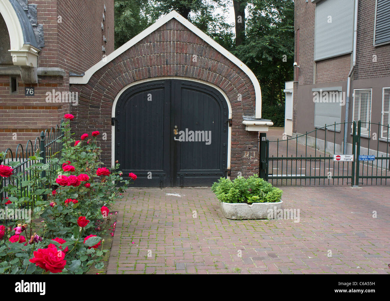 Stile insolito garage nel sud-ovest di Amsterdam Foto Stock