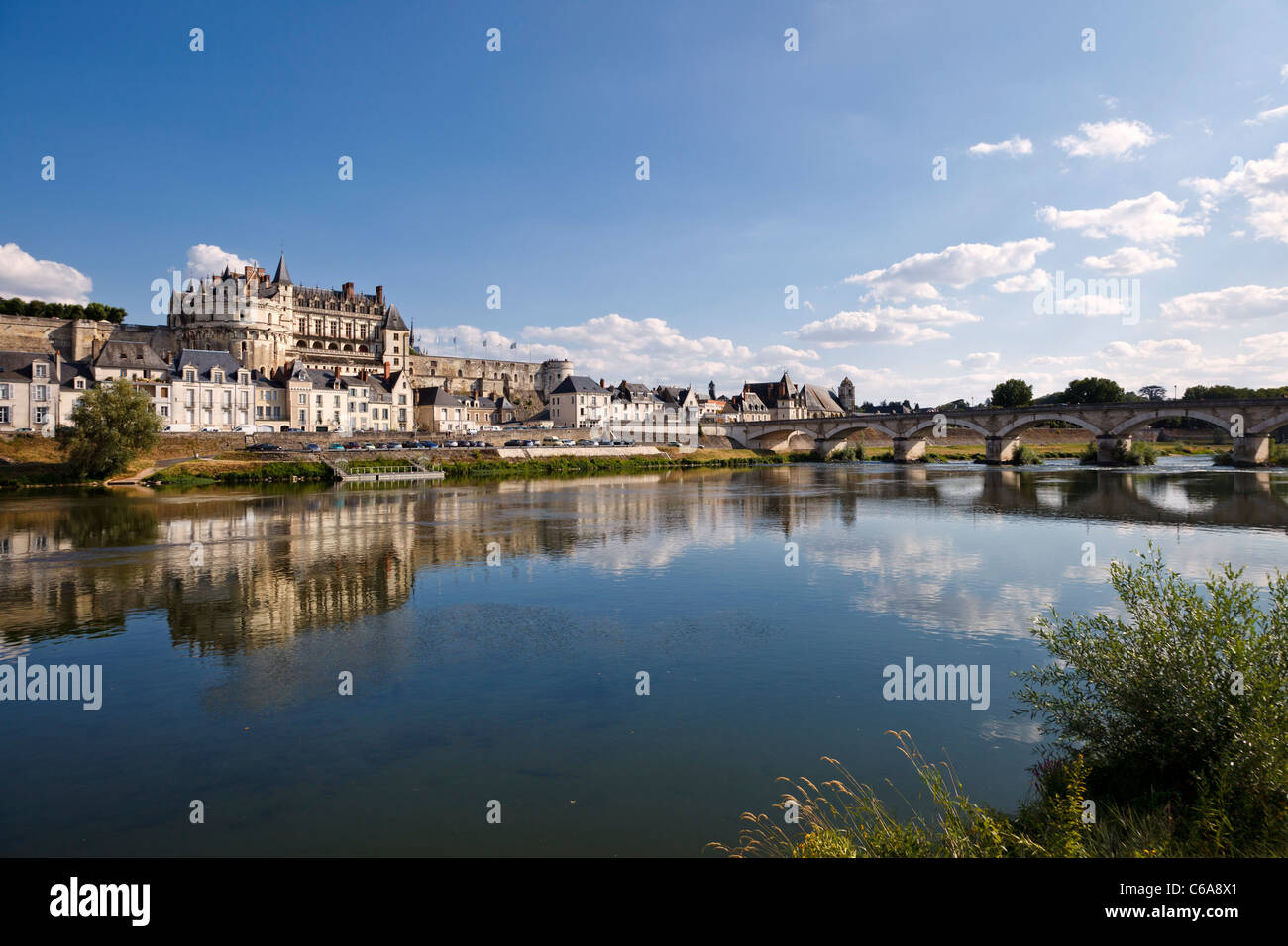 Amboise chateau sul fiume Loira, Valle della Loira, Indre et Loire, Francia, Europa Foto Stock