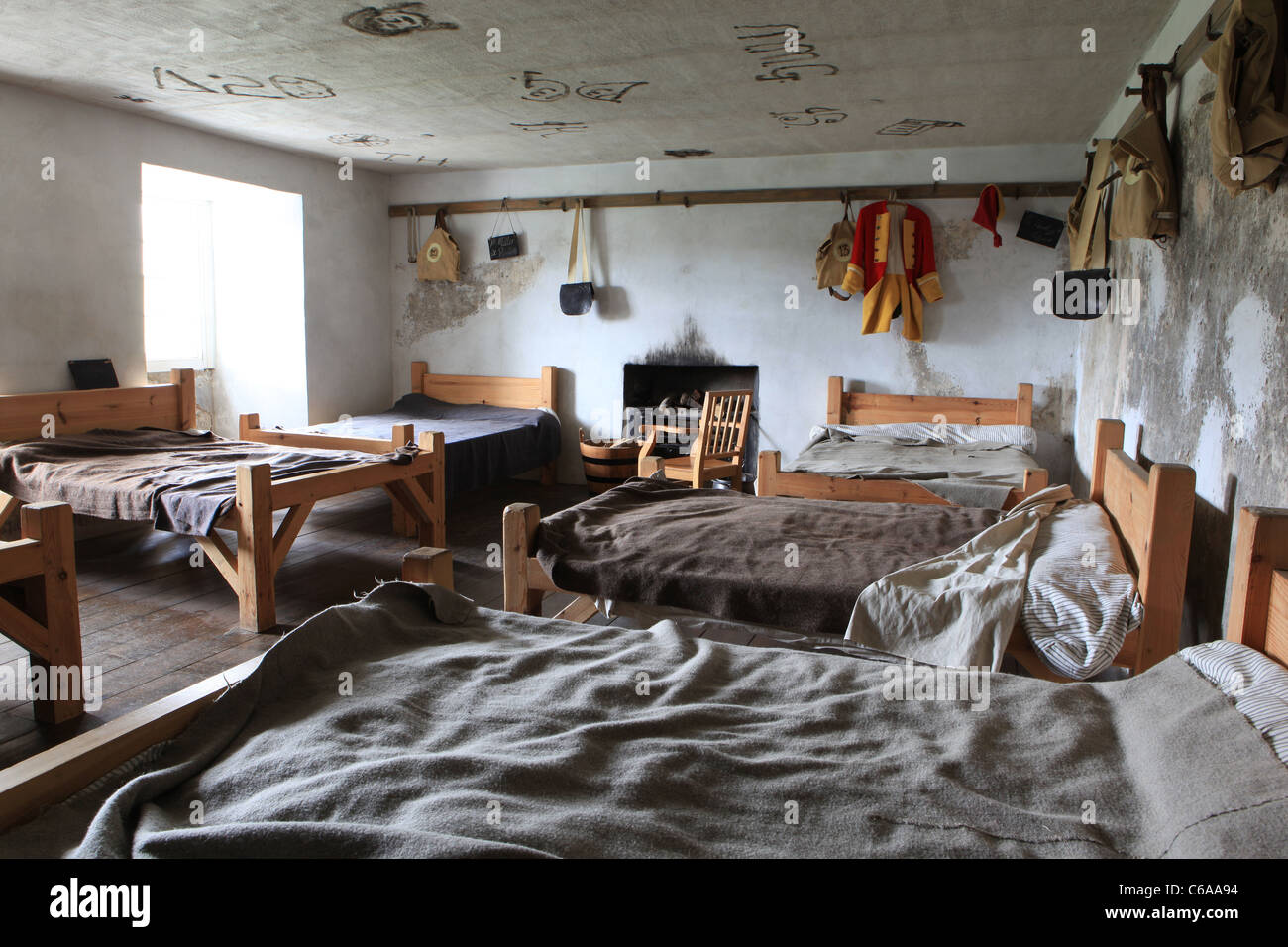 Corgarff Castle, Strathdon, Aberdeenshire barrack room come nel 1750 quando [Pulteney del XIII Reggimento di piedi] stazionavano vi Foto Stock