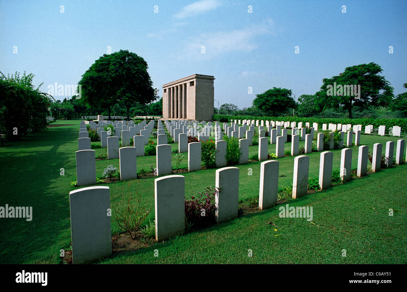 Guerra di Delhi Cimitero e memoriale, Delhi, India. Mantenuto dalla Commissione delle tombe di guerra del Commonwealth Foto Stock