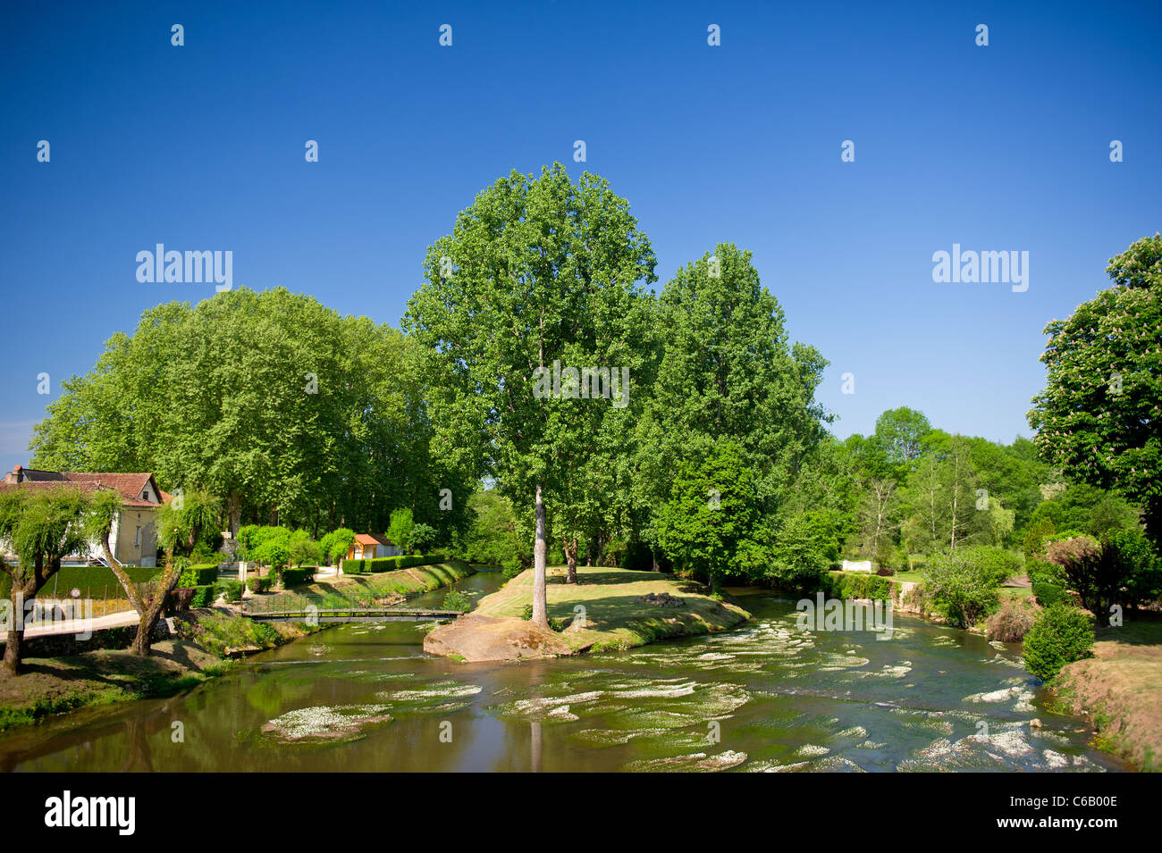 Il fiume Vezère nel Perigord francese Foto Stock