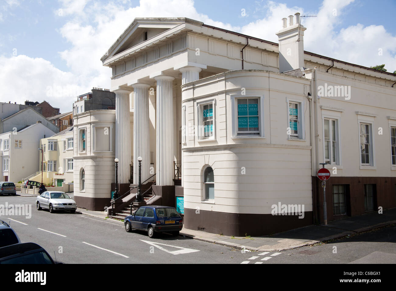 Il gruppo di camere, ex Masonic Hall, Undercliffe, St Leonard sul mare, East Sussex, England, Regno Unito Foto Stock