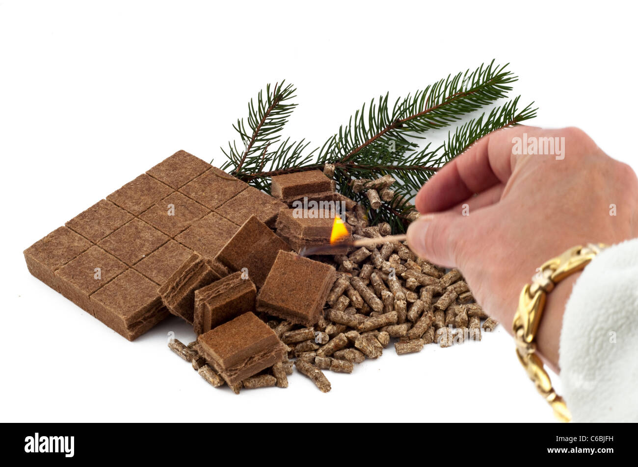 Materiali ecologici per il riscaldamento su sfondo bianco Foto Stock