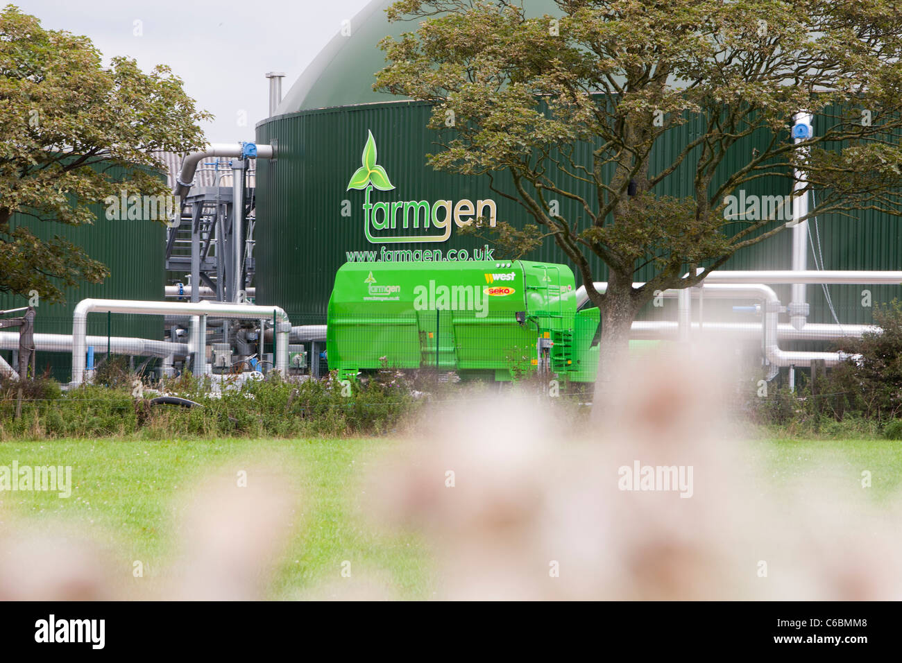 Farmgen,a lato di Carr Agriturismo vicino a warton, Regno Unito, è un biodigester anaerobico che produce elettricità a partire da bio metano Foto Stock
