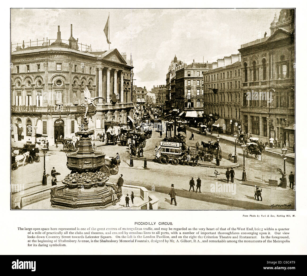 Piccadilly Circus, London, 1897 foto in stile vittoriano nel cuore di West End, guardando oltre la statua di Eros Foto Stock