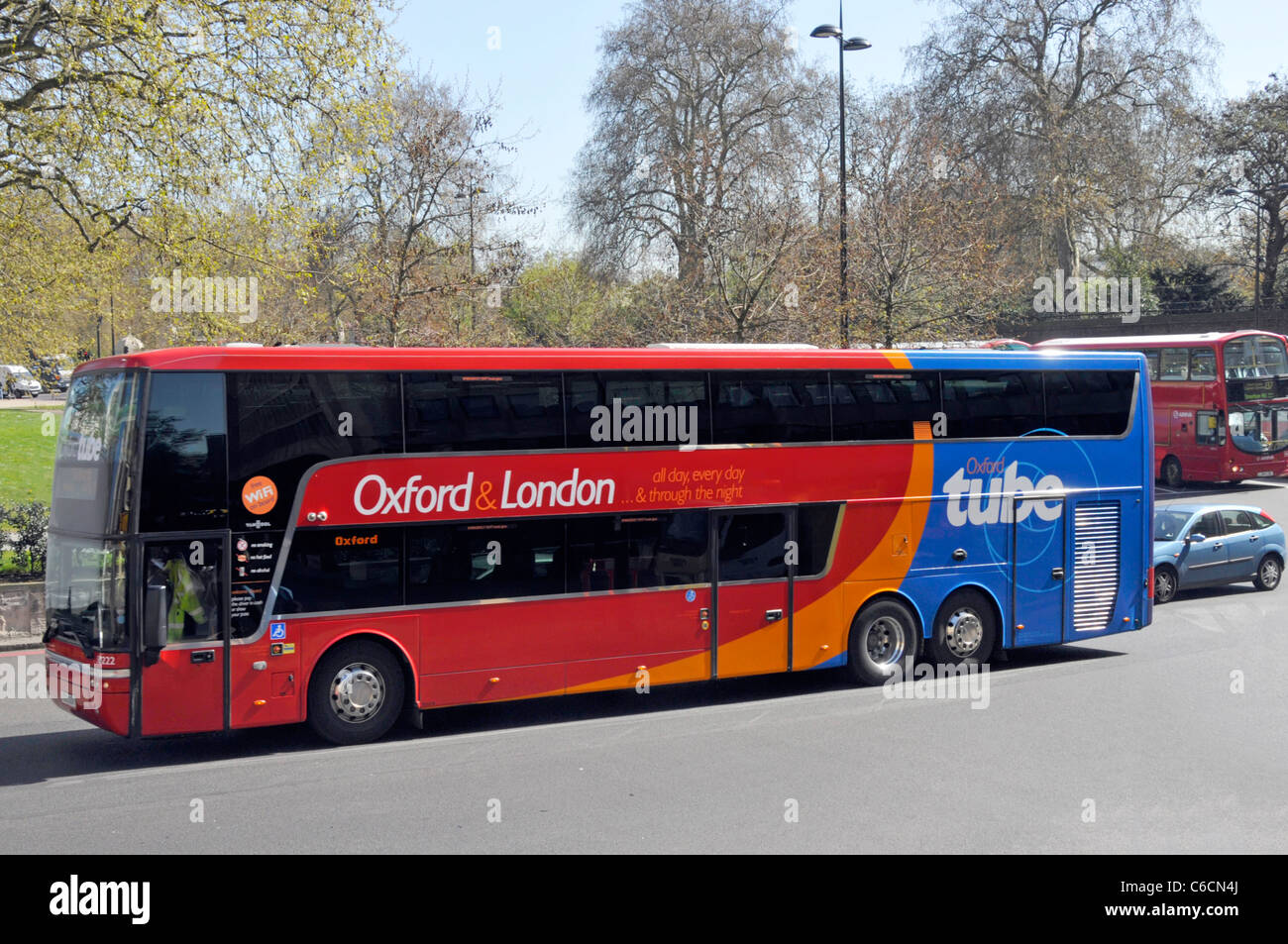 "Oxford tubo' double decker pullman servizio tra Londra e Oxford azionato da Stagecoach Hyde Park Corner Londra Inghilterra REGNO UNITO Foto Stock