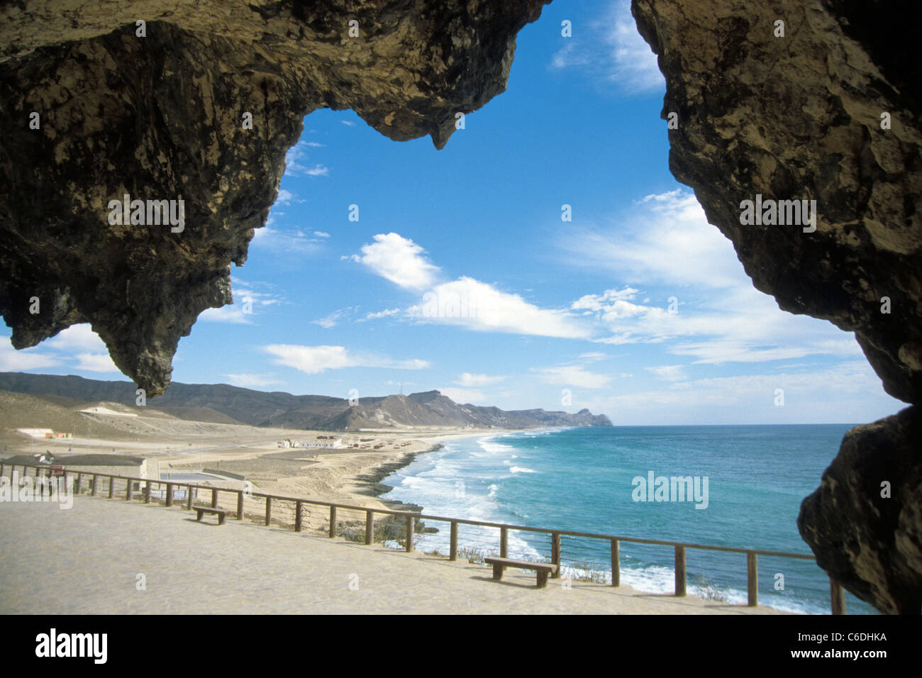 Spiaggia a Cave Bay, al Mughsayl Bay, Salalah, Oman, Sultanato di Oman, Penisola Arabien, Asia Foto Stock