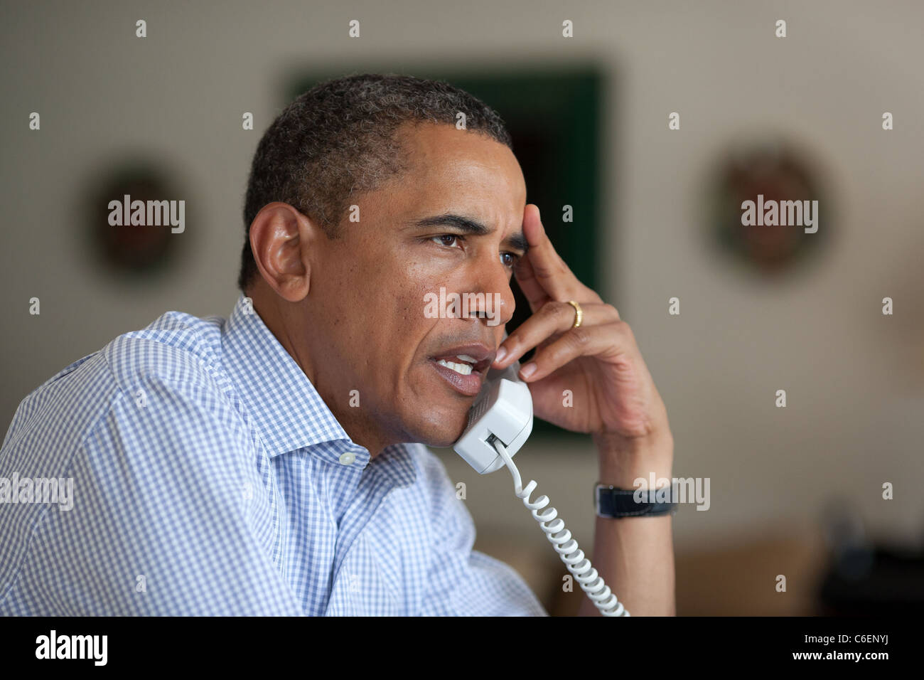 Il presidente Barack Obama detiene chiamata in conferenza sull uragano Irene dalle vacanze in Martha's Vineyard, MA. Foto Stock