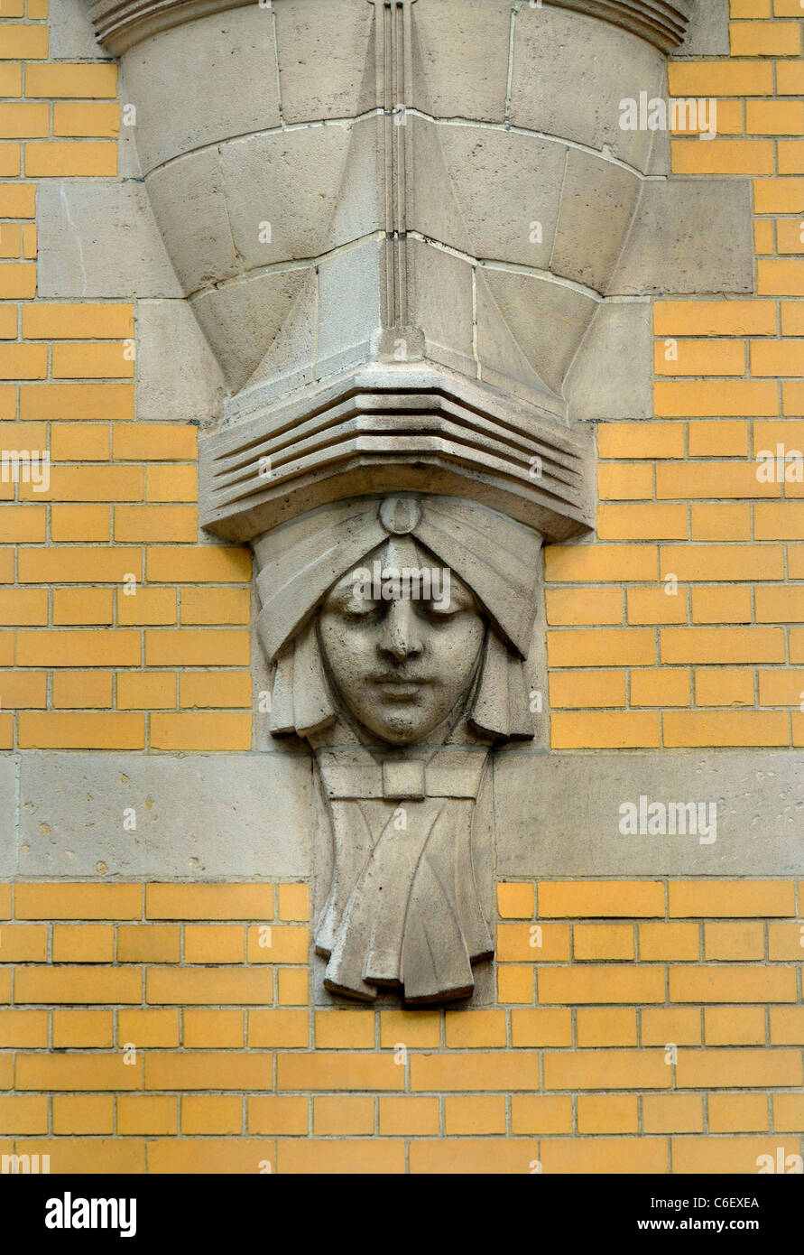 Ghent / Gent, Belgio. Casa in stile Art Nouveau di facciata in dettaglio Kunstlaan. Foto Stock