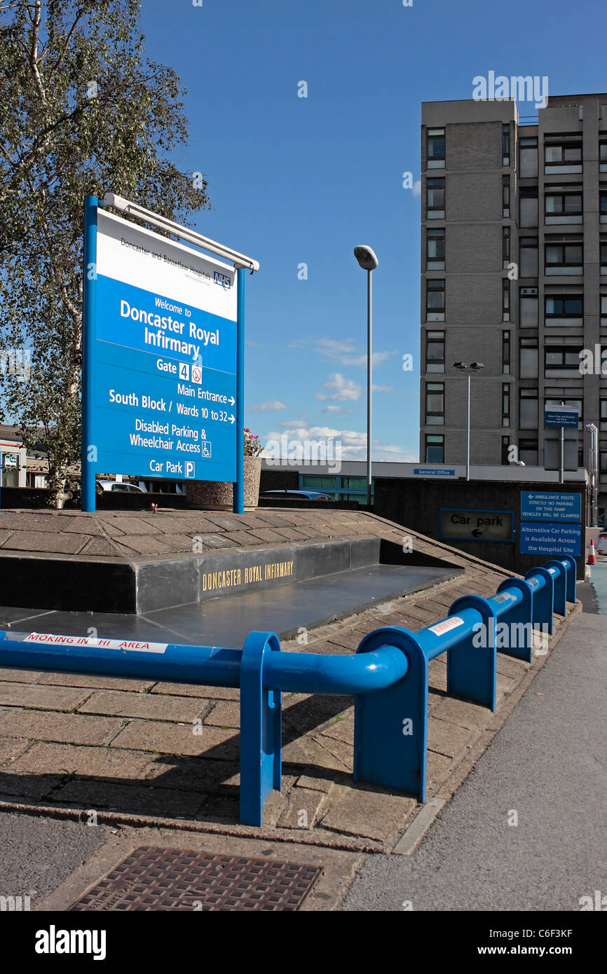 Doncaster Royal Infirmary Gate 4 Foto Stock