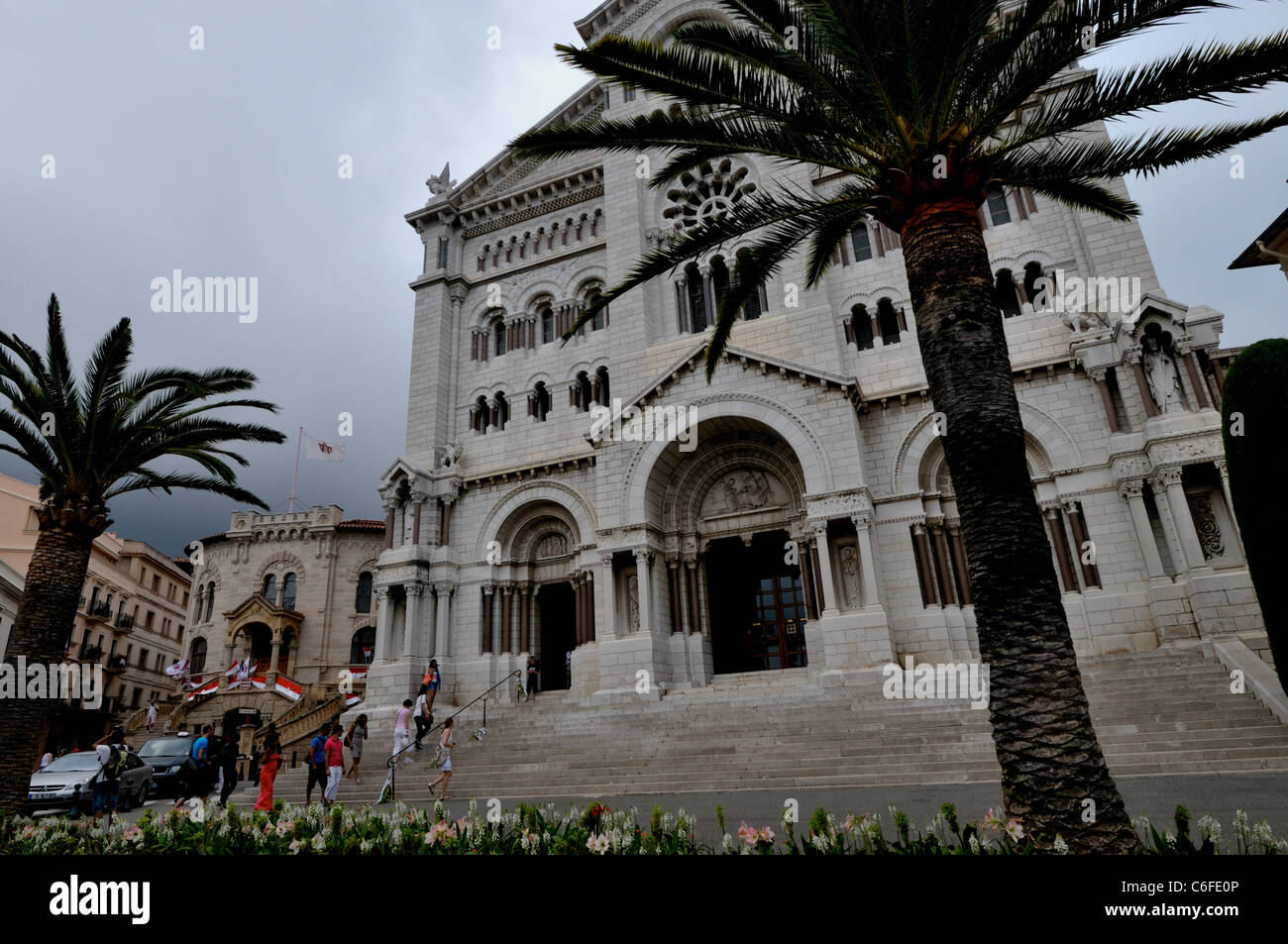 Vista esterna della Cattedrale di Monaco in marmo bianco in età romana di stile bizantino. Foto Stock