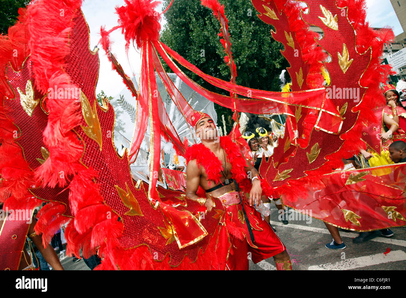 Reveller al carnevale di Notting Hill 2011, Londra, Inghilterra Foto Stock