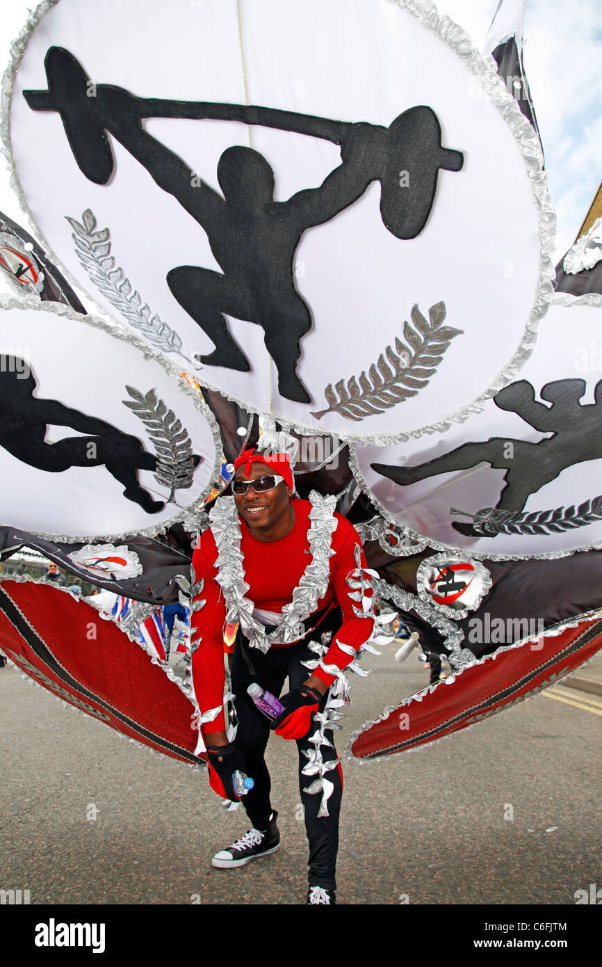 Reveller al carnevale di Notting Hill 2011, Londra, Inghilterra Foto Stock