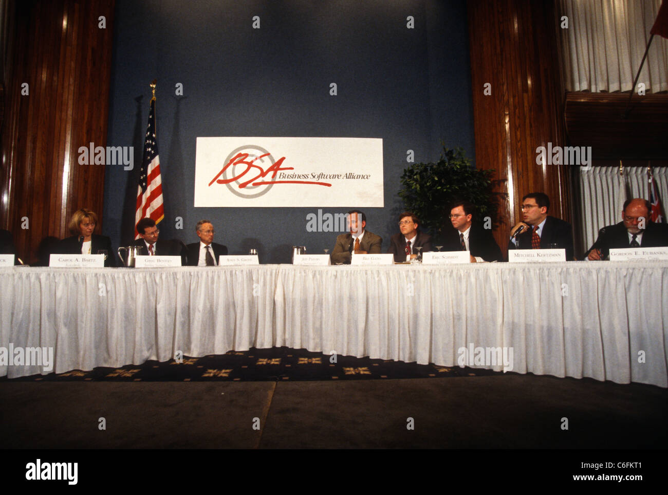 Carol Bartz, Greg Bentley, Andy Grove, Jeff Papows, Bill Gates, Eric Schmidt, Mitchell Kertzman, Gordon Eubanks. Foto Stock