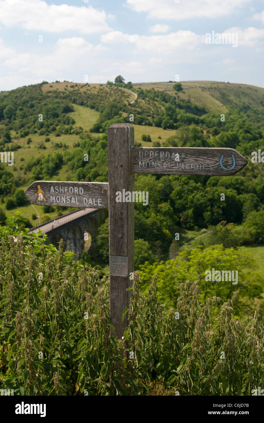 Il sentiero alla testa Monsal, il Parco Nazionale di Peak District, Derbyshire, in Inghilterra. Foto Stock