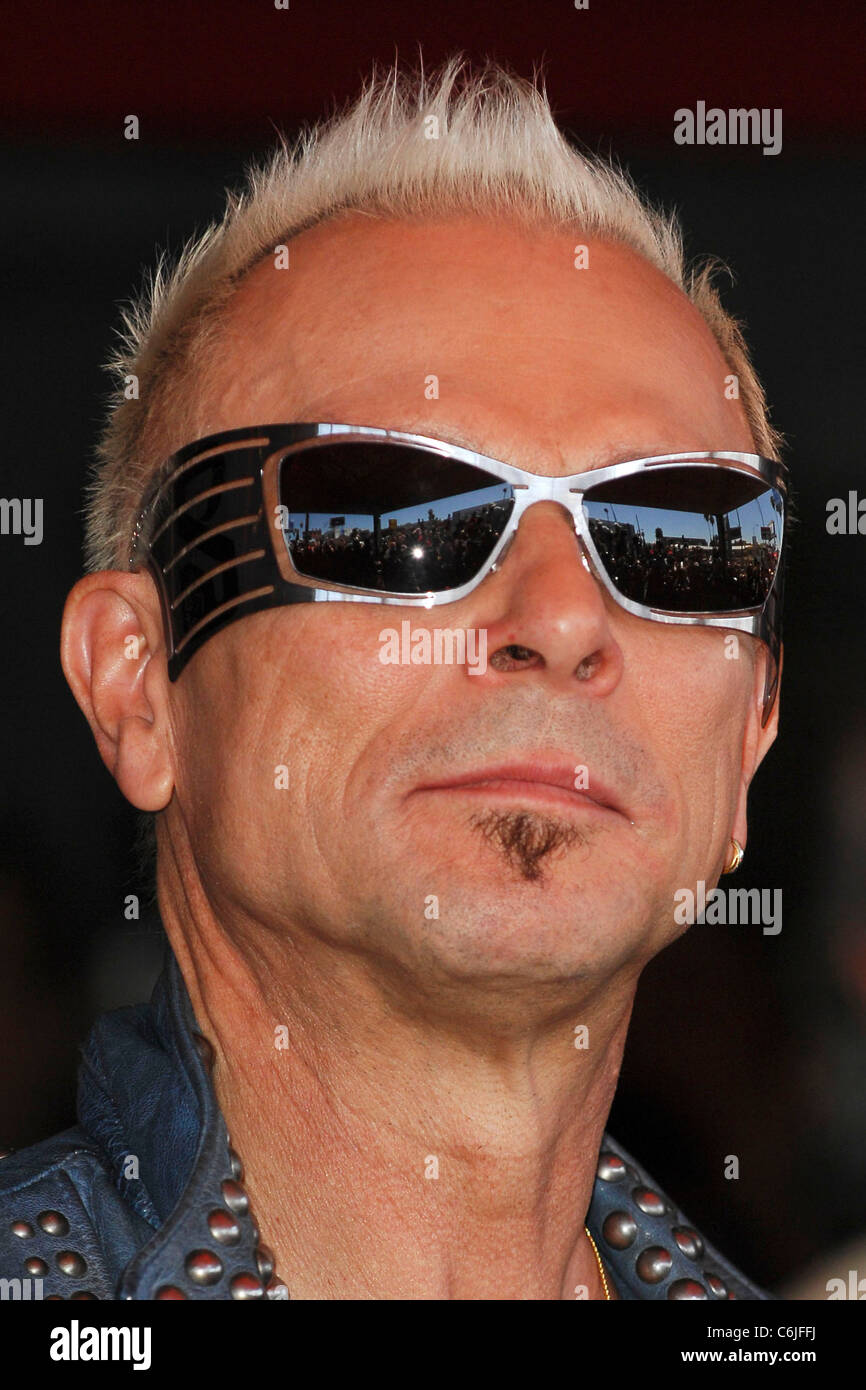 Rudolf Schenker Scorpions sono indotti su Hollywood RockWalk di Los Angeles, California - 06.04.10 Foto Stock