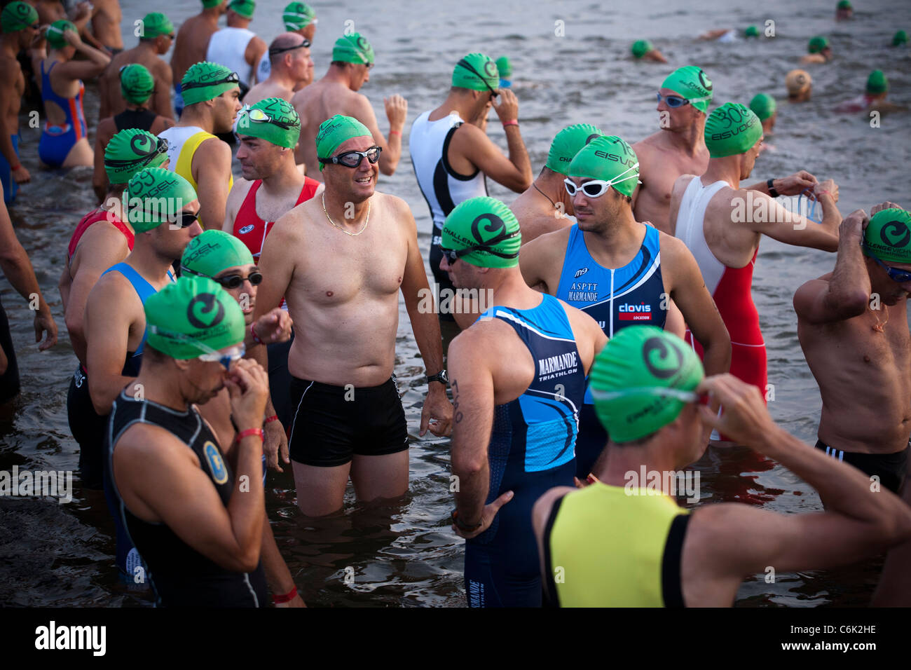 La Vichy a lunga distanza gara di triathlon (Allier - Francia). Triathlon longue distanza de tipo Ironman, à Vichy (Allier - Francia). Foto Stock