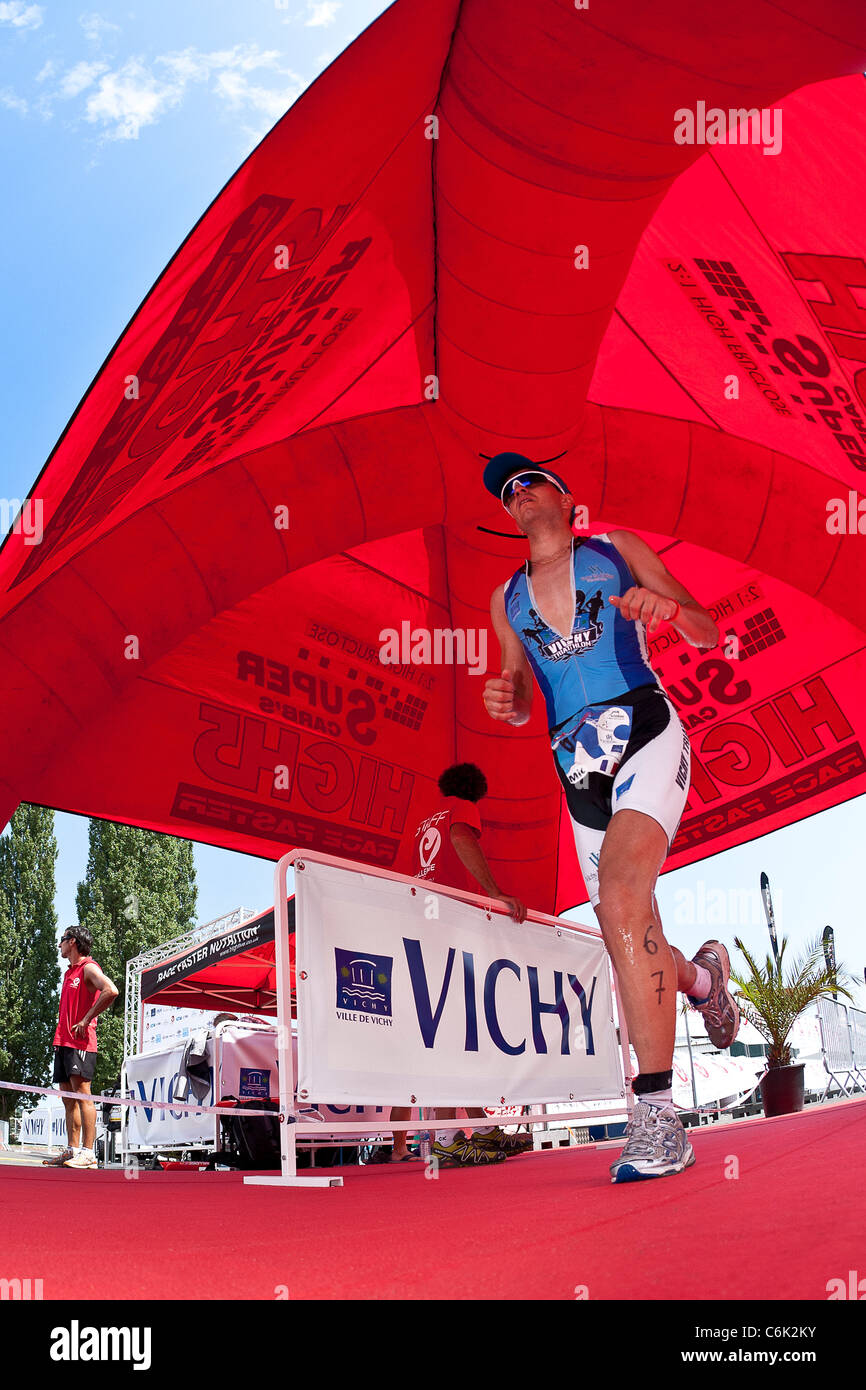 La Vichy a lunga distanza gara di triathlon (Allier - Francia). Triathlon longue distanza de tipo Ironman, à Vichy (Allier - Francia). Foto Stock
