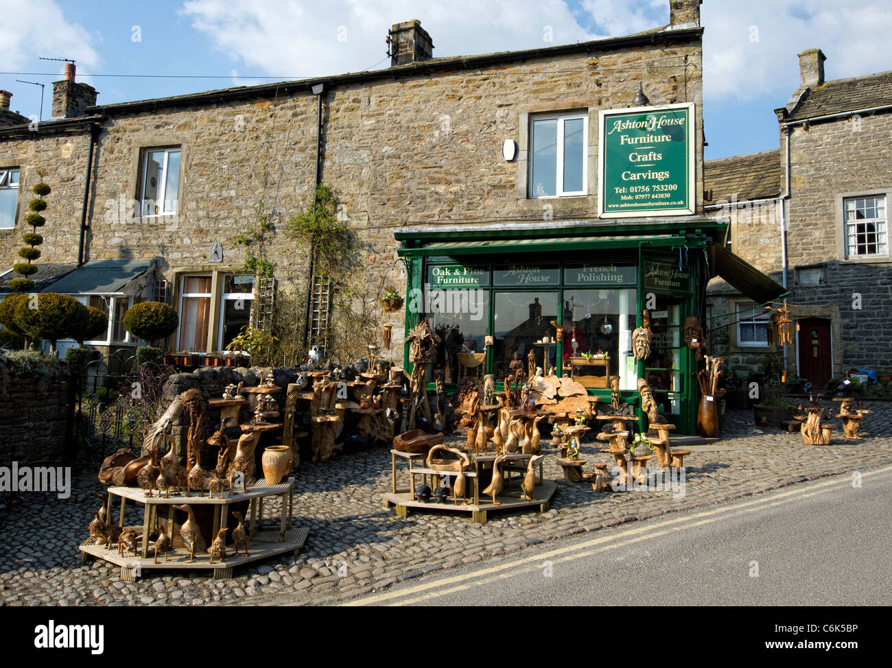 Artigianato in legno shop nel villaggio di Grassington nel North Yorkshire, Inghilterra, Regno Unito Foto Stock