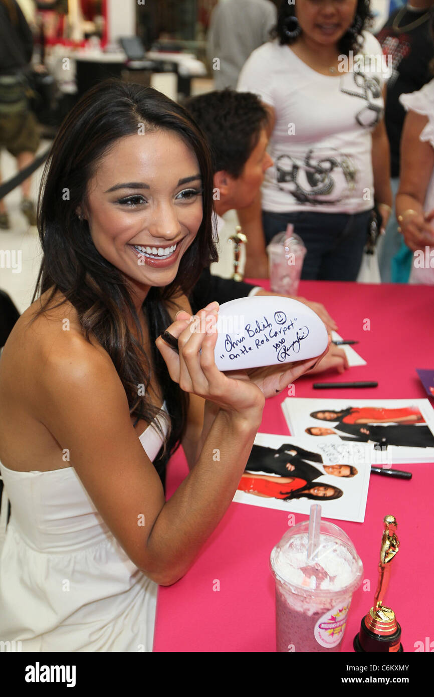 Rachel Smith dalla televisione ABC "sul tappeto rosso' a milioni di frappè in Westfield Century City Mall Culver City, Foto Stock