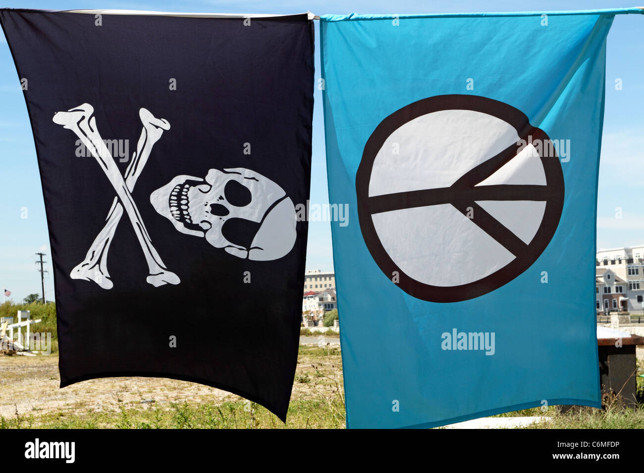 Bandiera Di Pirata, Jolly Roger Illustrazione Di Stock - Illustrazione - Foto 9