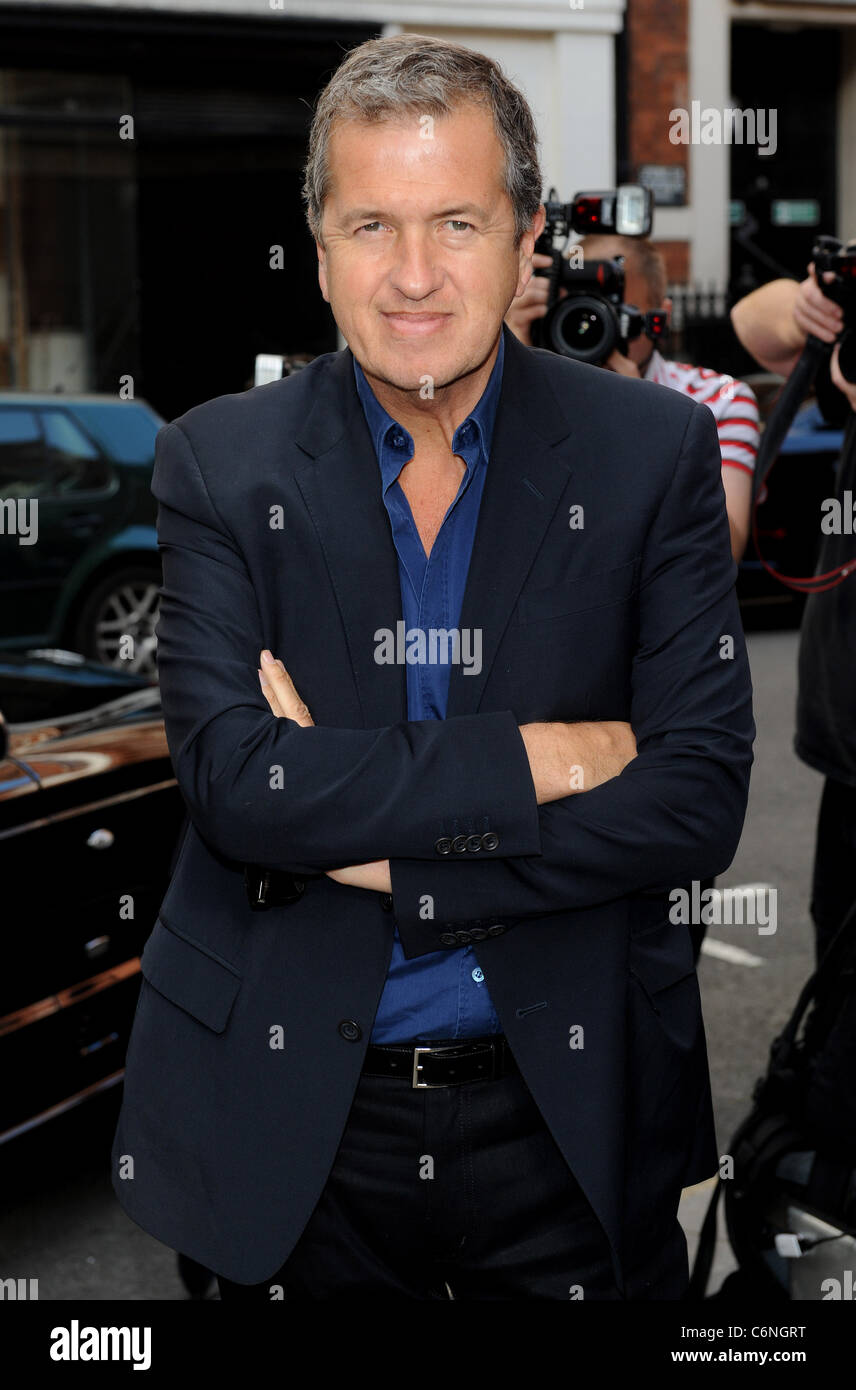 Mario Testino Mario Testino: Kate chi? - Una mostra di opere di tipo ...